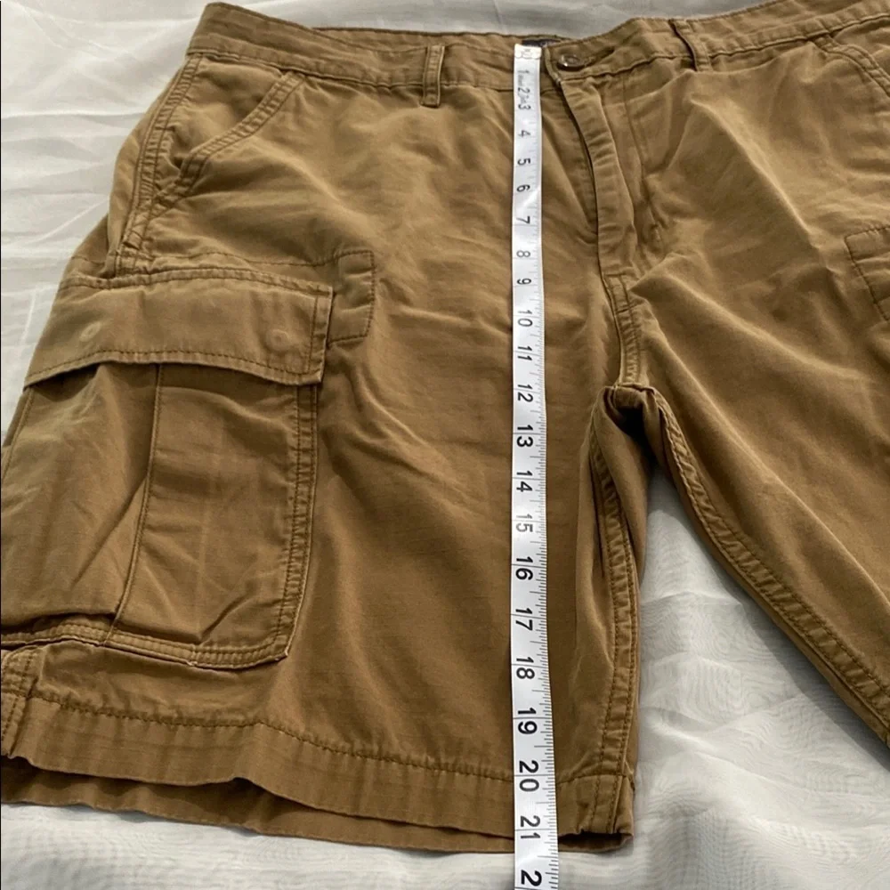 Levi's Tan Cargo Shorts Casual Cotton Twill